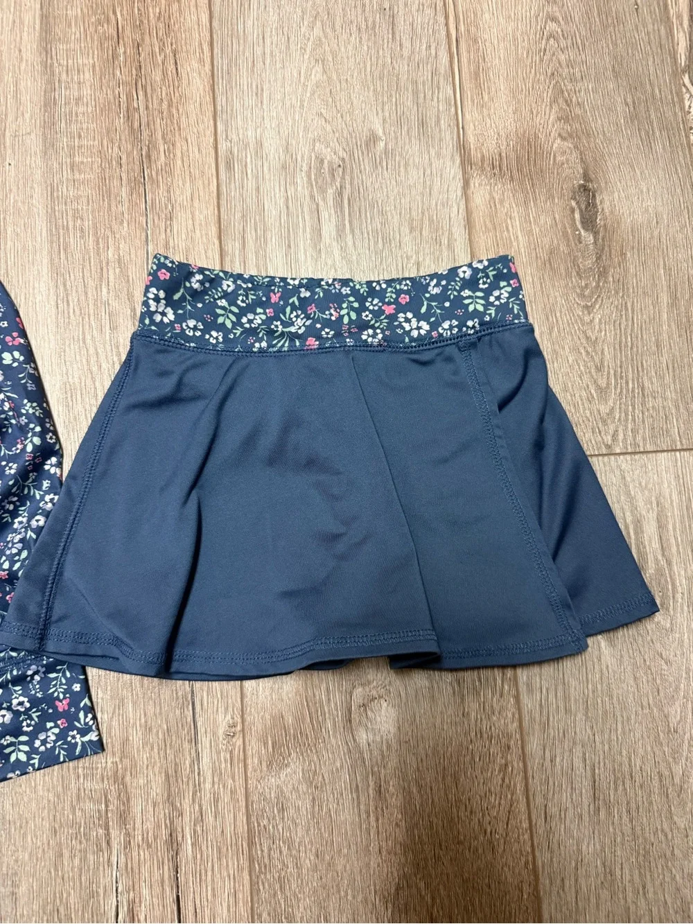Osh’Kosh B’Gosh Floral Top & Skirt👧🏻